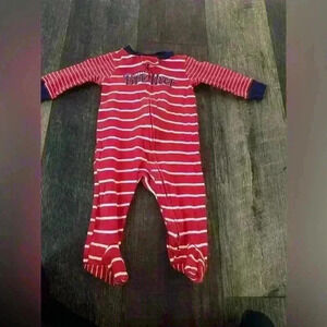 Carters sleep and play.